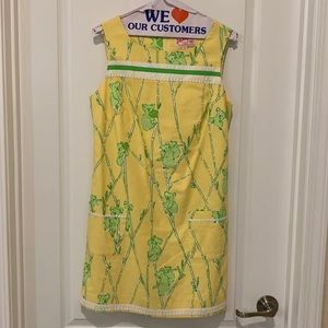 Lilly Pulitzer koalas dress size 6 adult. New condition